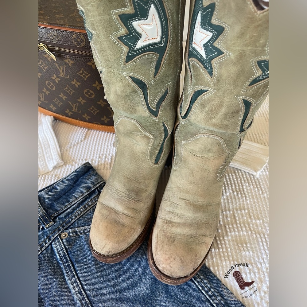 FRYE | Sabrina Flower Campus Boots - Picture 4 of 8
